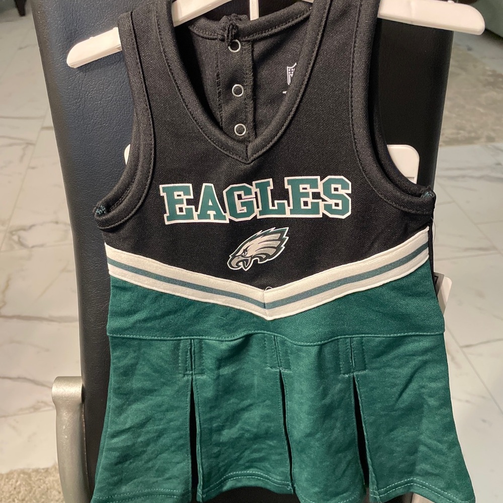 Phila Eagles cheerleading outfit. Size 12M.